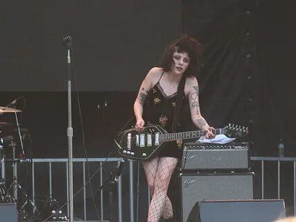 Pale Waves at Lollapalooza 2018 - Heather Baron-Gracie, Ci. 