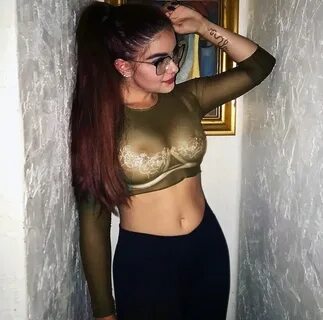 Ariel Winter Nude Private Pics & Sex Tape PORN Video - Scand