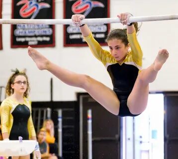 Commack High School Varsity Gymnastics vs. Kings Park - Fast