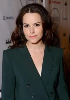 Emily Hampshire - Producers Ball at the Royal Ontario Museum