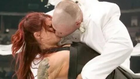 13 Outrageous Onscreen WWE Weddings - Page 9