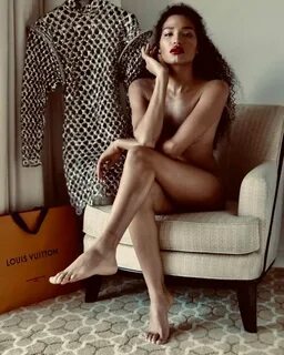 The Hottest Photos Of Indya Moore - 12thBlog