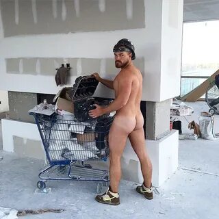 Naked men working :: sancarloborromeo.eu