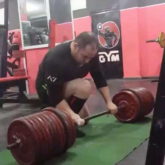 "HUGE deficit set with 280kg/616lb on deadlifts for 6 reps by IPF lift...