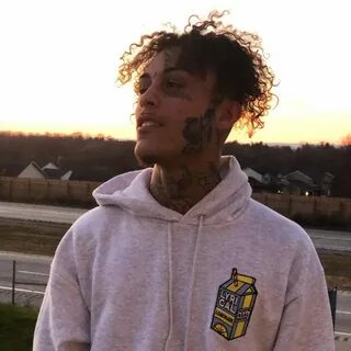 Lil Skies: романтичный рэпер из Пенсильвании и новый артист 