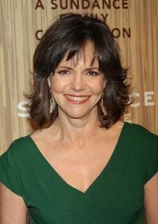 The gorgeous Sally Field Sally field hairstyles, Dry hair fa
