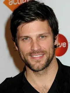 Greg Vaughan Greg vaughan, Young men haircuts, Bearded men h