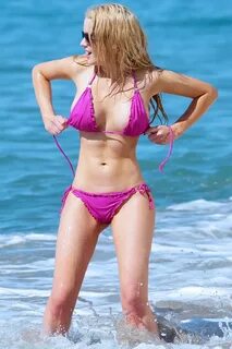 Anna Sophia Berglund lost her bikini top in the surf while d