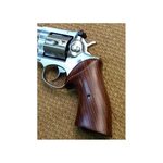 Ruger GP100 Rosewood Smooth Classic Grips