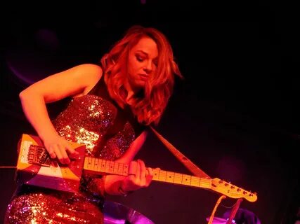 Category:Samantha Fish - Wikimedia Commons