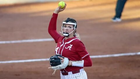 Who is Montana Fouts? Alabama pitcher perfect at Women's Col