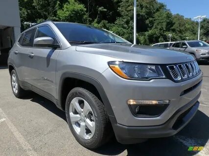 2018 Billet Silver Metallic Jeep Compass Latitude 4x4 #12207