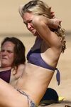Julia Stiles in a Bikini Bikini/Butts Celebs and Amateurs