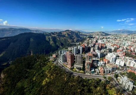 ARCO ANDINO Bogotá, Caracas, La Paz, Lima y Quito (5 fotos p