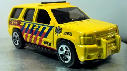Hot Wheels '07 CHEVY TAHOE - HW City Rescue 2013 Chevy tahoe