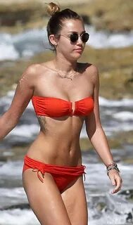 cute bikini Miley cyrus bikini, Miley cyrus body, Miley cyru