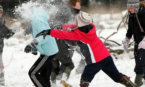 Police take to Facebook to warn youngsters not to throw snow
