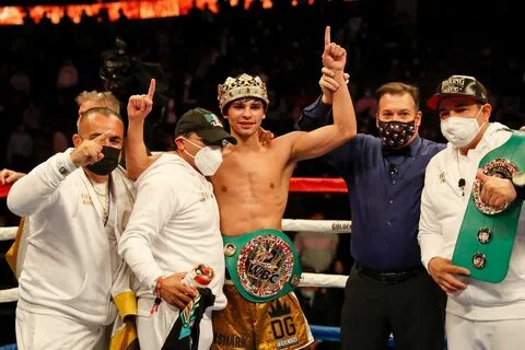Boxing star Ryan Garcia plans to retire at 26, then switch t