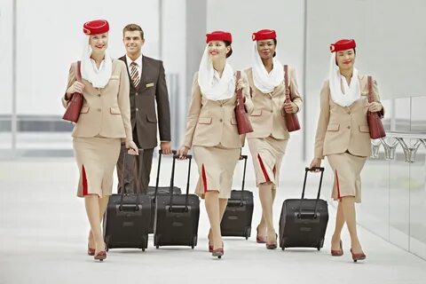 3000 стюардесс - авиакомпания в Дубае объявила набор