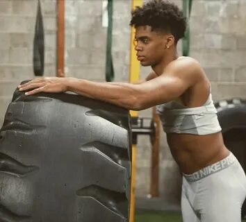 Deven Hubbard Spotted Working Out In A Nike Pro Combat Hyper
