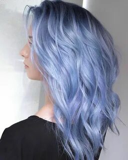 This blue is simply breathtaking!💙 😍 Lightened with @pravana