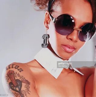 808 Lisa Left Eye Lopes Photos and Premium High Res Pictures