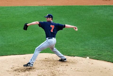 File:John Maine pitching for the Binghamton Mets.jpg - Wikip