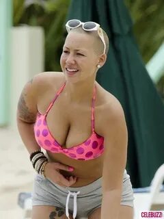 Amber Rose Pictures. Hotness Rating = Unrated
