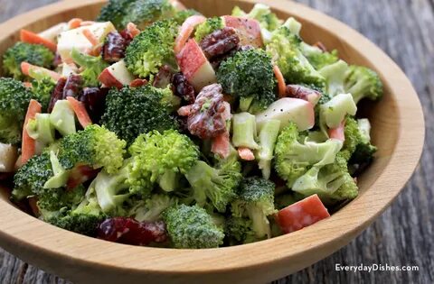 Apple Broccoli Salad / Apple Broccoli Cauliflower Salad - Th