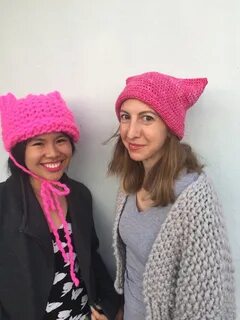 PINK PUSSY CAT HAND CROCHET HAT CAP PROTEST MARCH WOMENS MAR