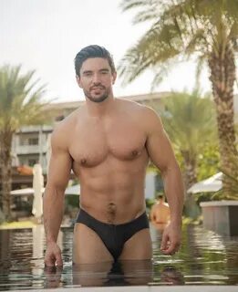 Big Balls?! Gay Country Star Steve Grand Shows Off His Meaty