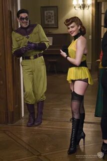 The Comedian and Silk Spectre I - Watchmen Photo (19577036) 