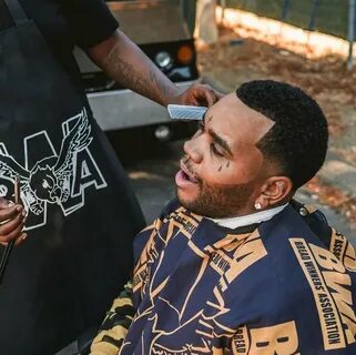 Kevin Gates' album goes platinum with no features XXL M