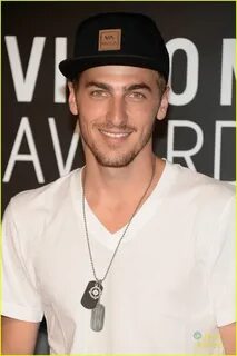 Kendall Schmidt 2013 Full Sized Photo of kendall schmidt mtv