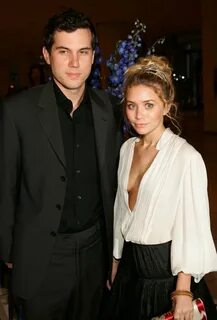 Are The Olsen Twins Married