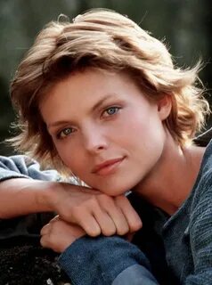 Short Hair Michelle pfeiffer, Movie stars, Actresses