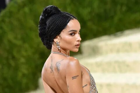 Zoe Kravitz Flaunts Her Ass at the 2021 Met Gala in NYC (48 