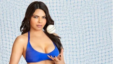 Birthday Special: When fingers were raised on Sherlyn Chopra