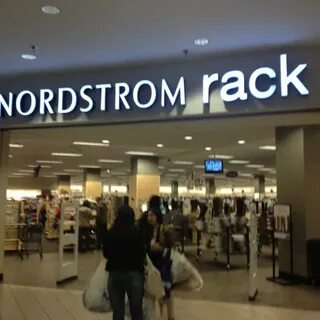 Nordstrom Rack - 13 подсказки(-ок) от Посетителей: 2587