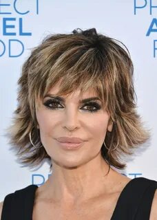 Lisa Rinna Layered Razor Cut - Lisa Rinna Looks - StyleBistr