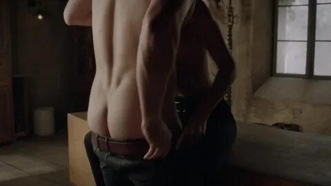 ausCAPS: Greyston Holt nude in Bitten 3-02 "Our Own Blood"