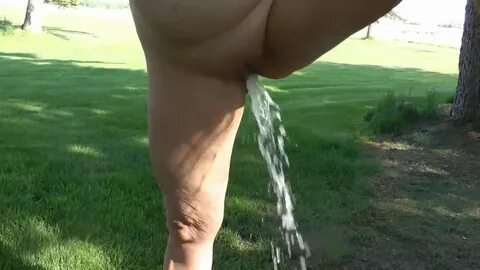 Nudist Woman Peeing at Park, Free Xnnxx Porn 0e: xHamster xH