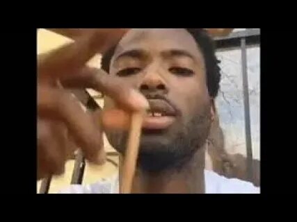 Lil Boo 600 smoking Tooka. - YouTube