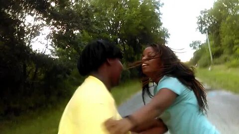 Black girls fighting over a boy - YouTube