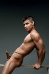 ★ Bulge and Naked Sports man : Erection Nicco
