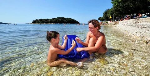 Naturism in Croatia - Naturist campsites in Croatia - CAMPIN