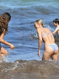 Danielle Herrington & Jasmine Sanders in a bikini at the bea