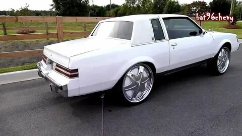 Buick Regal sittin on 24" DUB Trumps Floaters @ Gas Station 