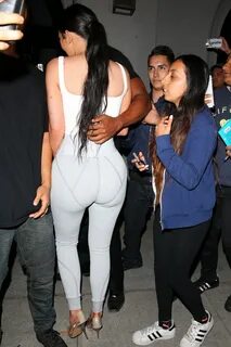Kylie Jenner in Tight-Fitting Athletic Wear - Out in LA 06/1