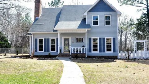 light blue house what color shutters - Wonvo